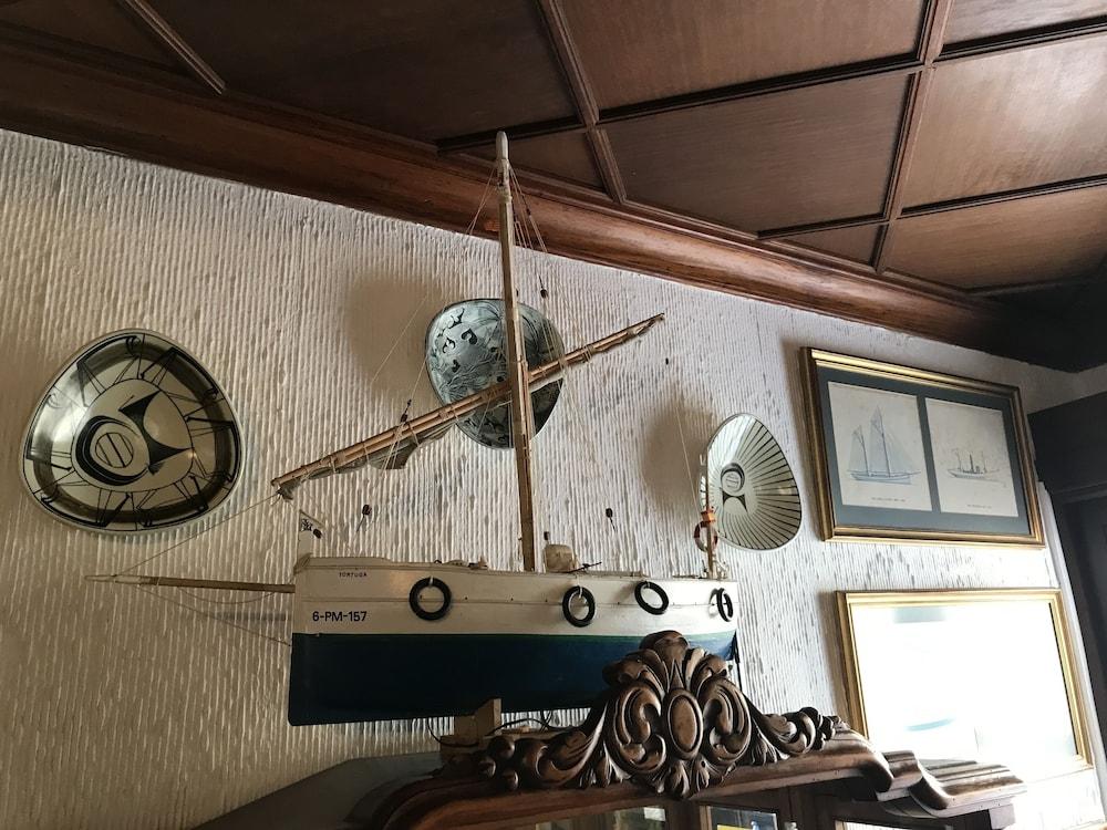 فندق هوستل كاز بومبو كالا راتخاذا المظهر الخارجي الصورة